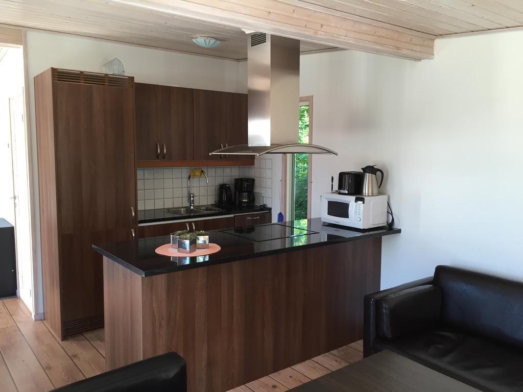 Aparthotel Vinbergs Stugby Habitación foto