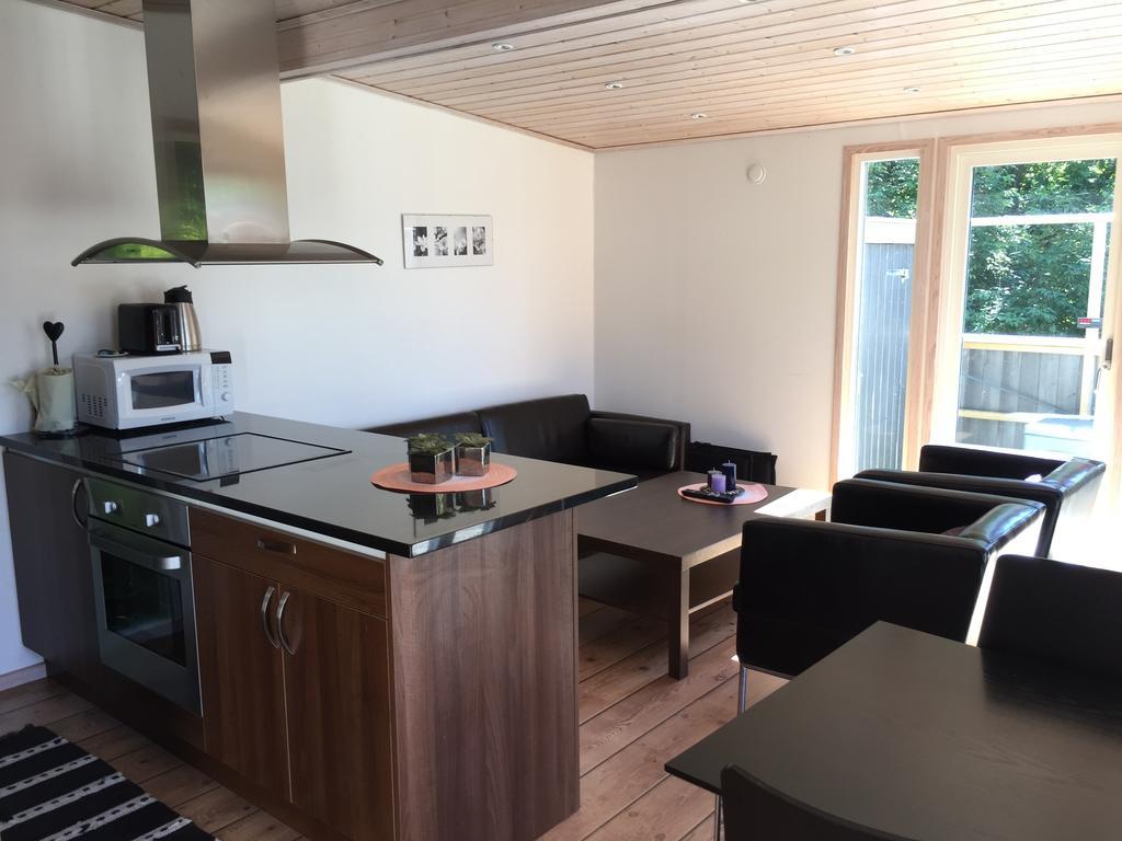 Aparthotel Vinbergs Stugby Habitación foto